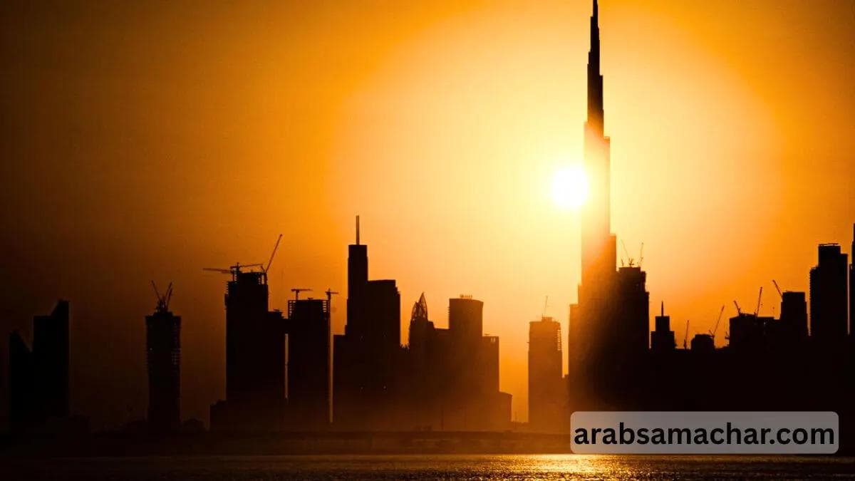 burj khalifa at sun light